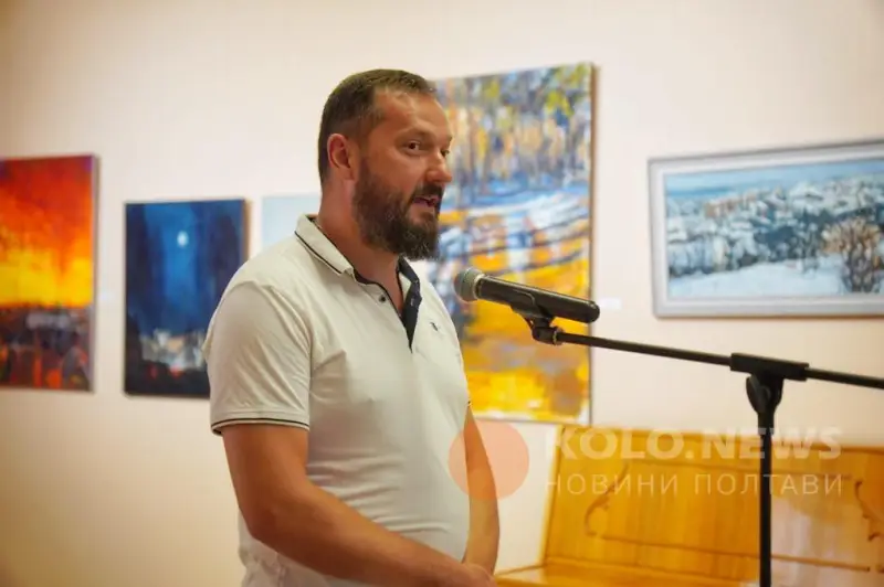 «Колір. Місто. Я»: у Полтаві відкрилася виставка молодої художниці Валерії Носи