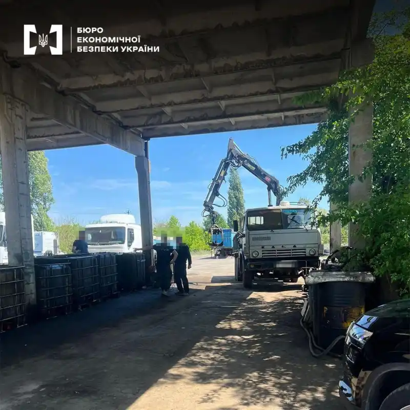 На Полтавщині перед судом постане чоловік, викритий у торгівлі нелегальним дизпаливом